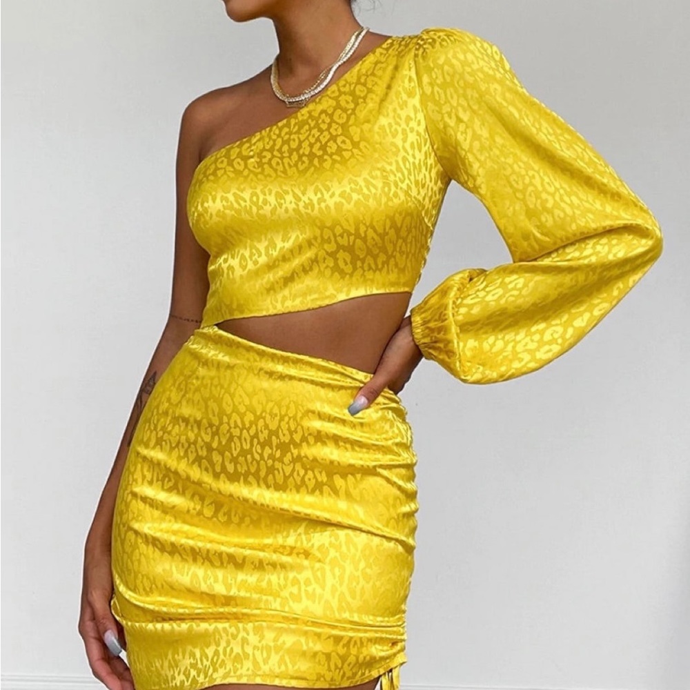 Mini CutOut Dress